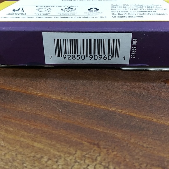 Burt's Bees  lip balm and hand salve - Picture 3 of 4